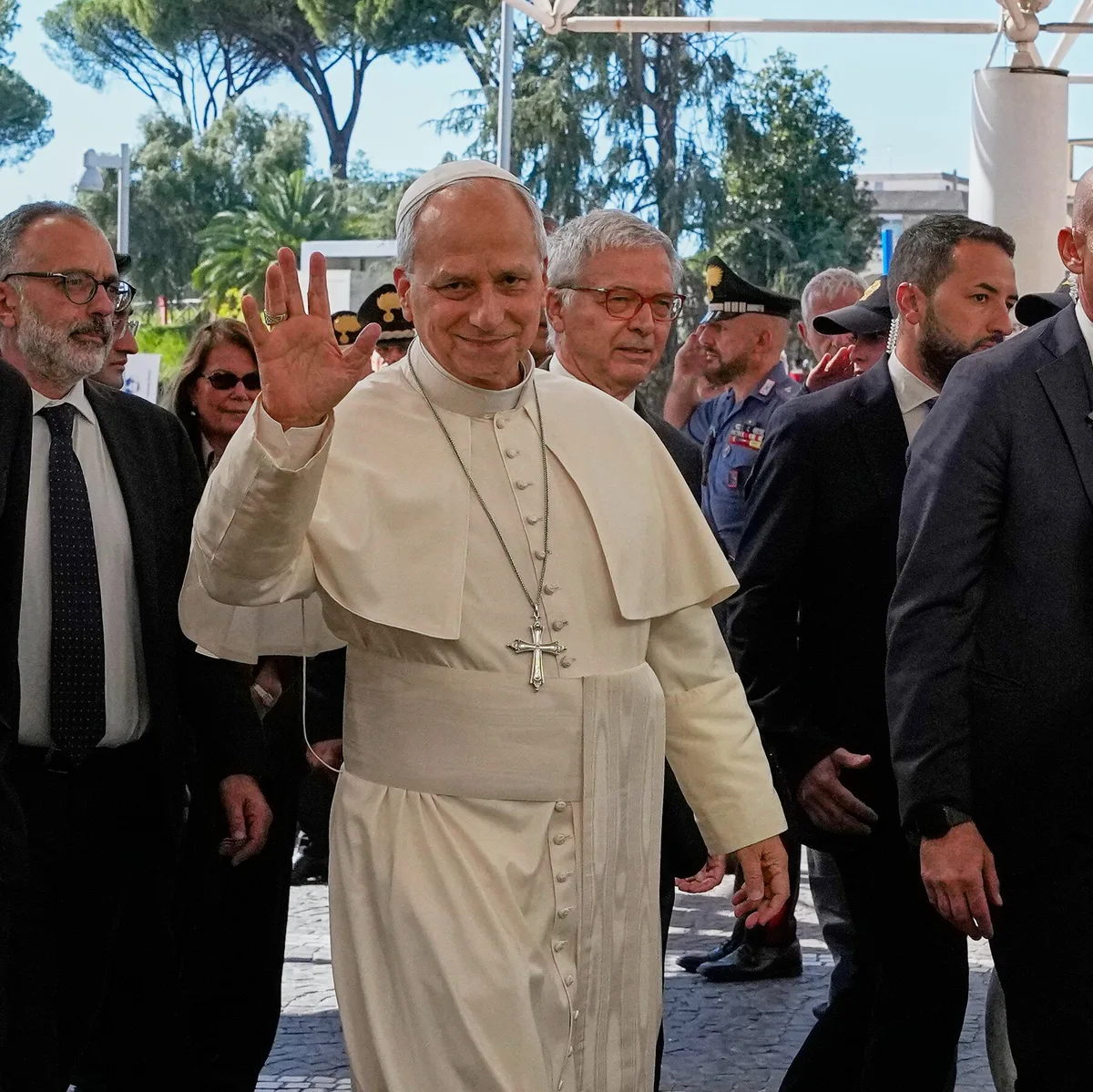 Pope Asks Putin for a Cease-Fire for a Ukrainian City Under Siege