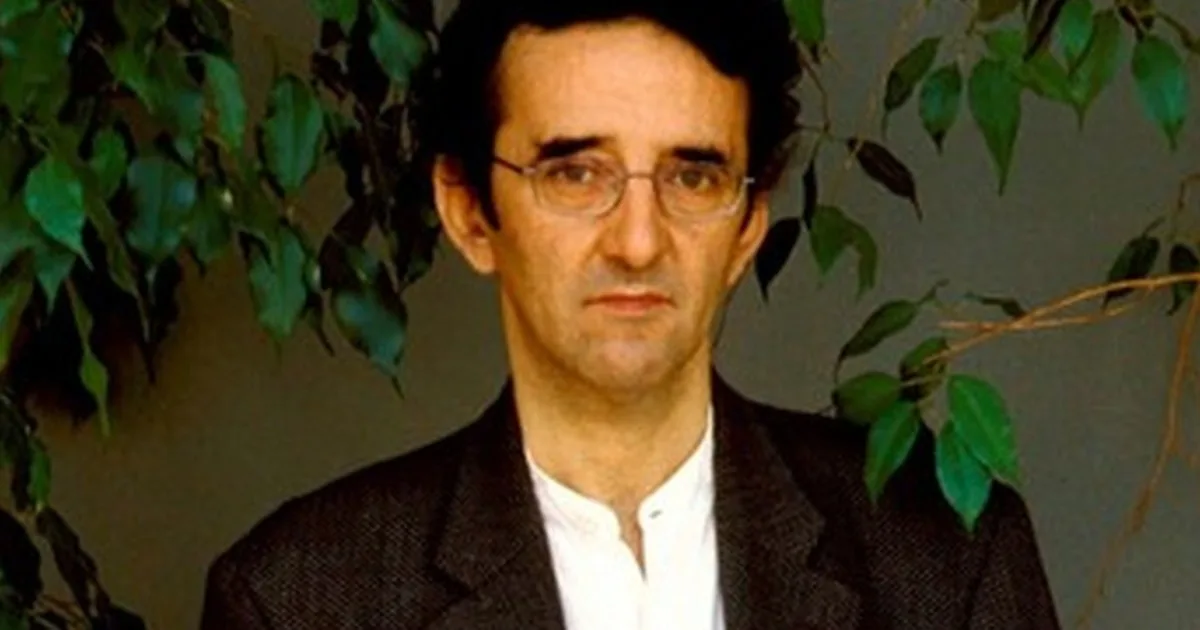 Roberto Bolaño sobre Pablo Neruda: "Nunca me gustó Neruda, me producía escozores desde pequeño"
