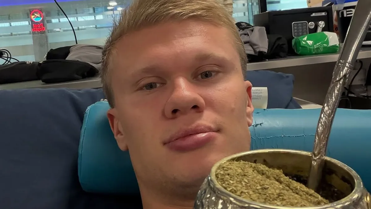 La foto de Erling Haaland con un mate que se hizo viral: la especial dedicatoria para tres jugadores de la selección argentina