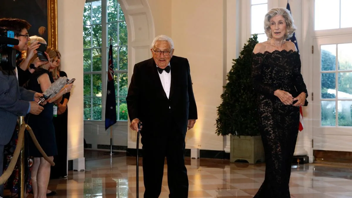 Muere Nancy Kissinger, viuda de Henry Kissinger y colaboradora de Nelson Rockefeller