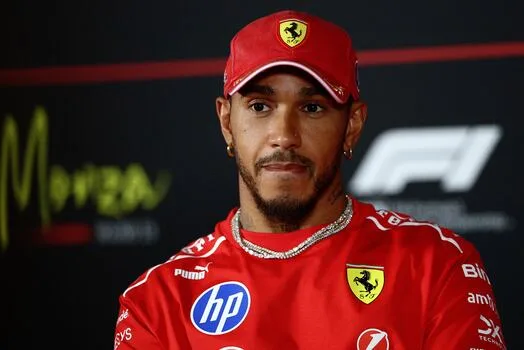 Hamilton starts his Monza weekend with style and statement