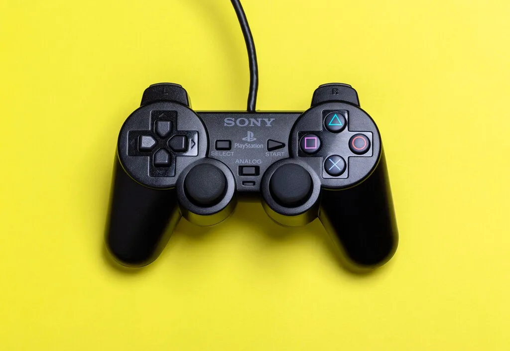 Más de 22 mil controles pirata de PlayStation llegaron a México desde China. El IMPI los frenó en Manzanillo