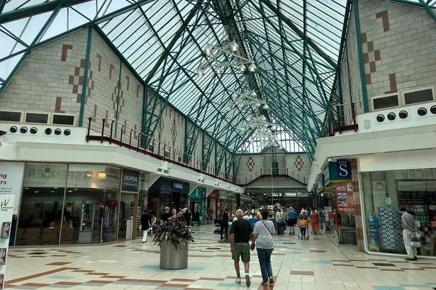 Police rush to Hempstead Valley Shopping Centre as man in 30s dies