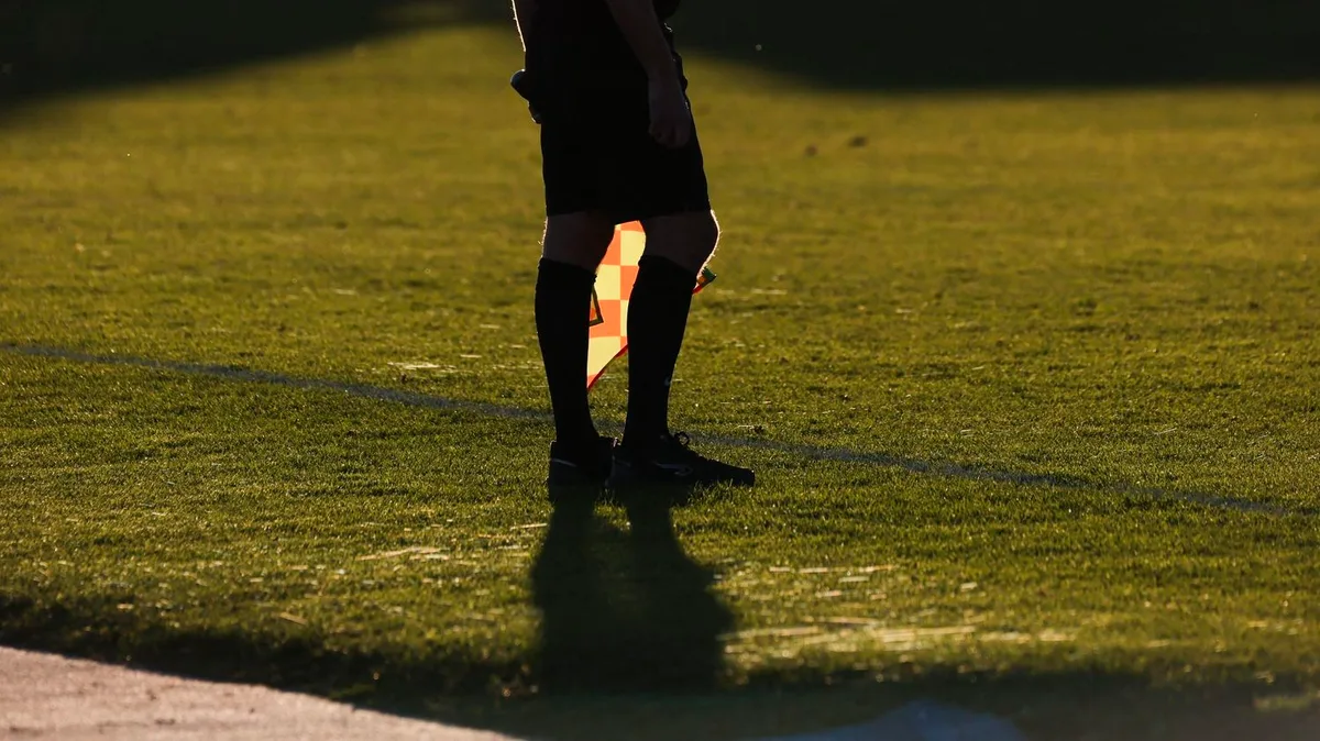 Deux footballeurs amateurs d'Indre-et-Loire écopent de 20 ans de suspension après avoir agressé deux arbitres