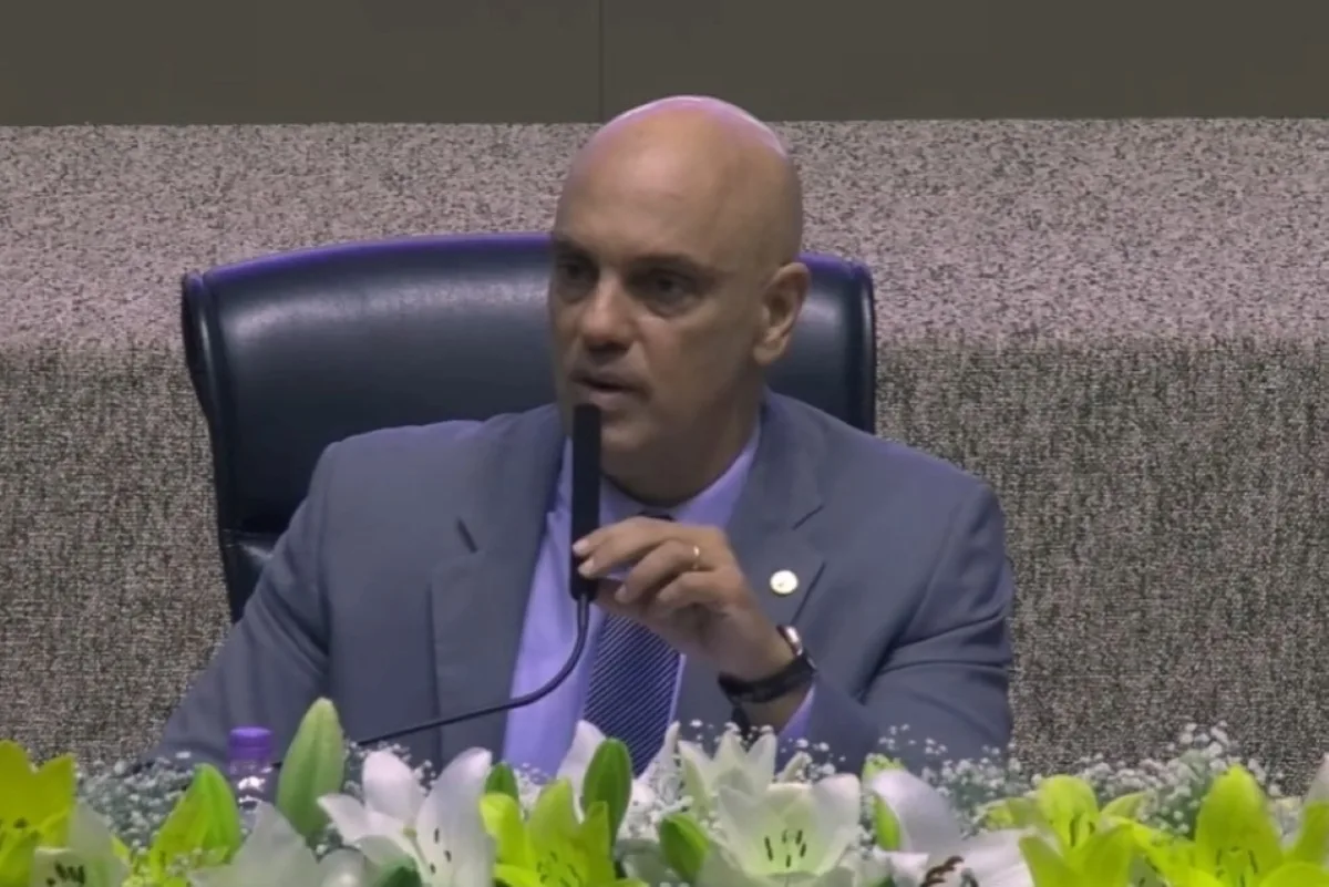 Em SP, Moraes critica influencers: "Não sabem do que estão falando"