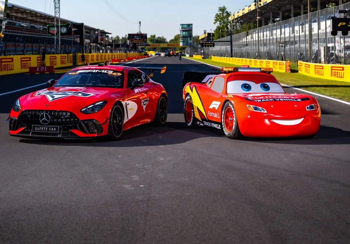 Relâmpago McQueen marca presença no GP da Itália de F1