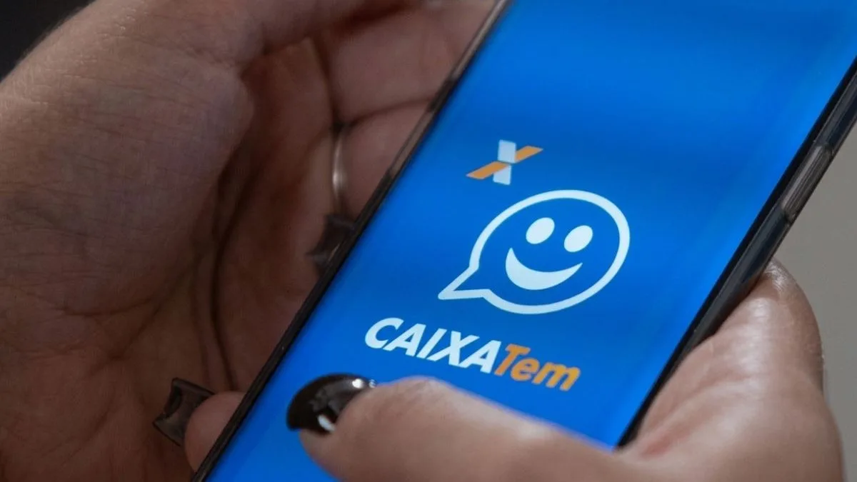 Brasileiros com conta no Caixa Tem começam a receber depósitos de até R$ 750 nesta sexta (21)
