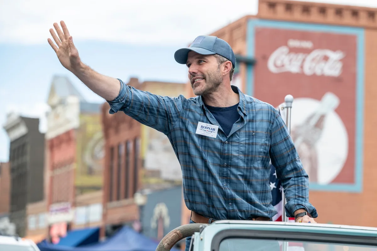 Democrats abandon deep-red state Senate races, boosting independents