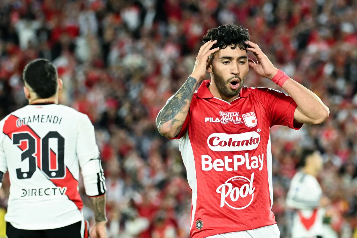 Este fue el insólito gol que botó Santa Fe ante River Plate en el Campín por la Sudamericana