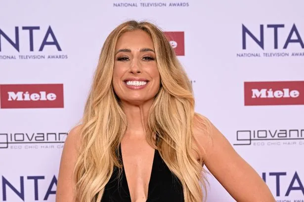 Stacey Solomon unveils new orange bathroom - but admits people might 'hate' it