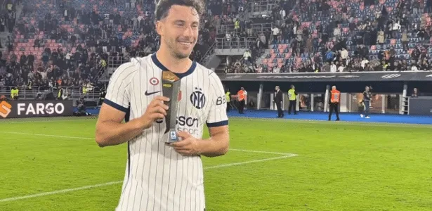 'Carlos mania': ex-Corinthians comanda virada da Inter de Milão no Italiano