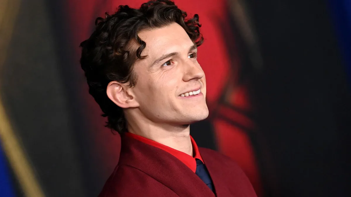 Su aspecto no es muy apetitoso, pero Tom Holland la adora: así la crema favorita del actor para acompañar las tostadas de desayuno