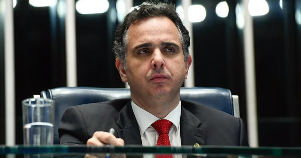 Senado aprova Pacheco para o TCU em tempo recorde, mas pode travar votação do fim da escala 6×1