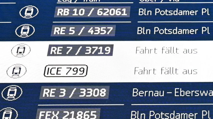 Fernverkehr der Deutschen Bahn: Etwa jeder zwölfte Fernzug ganz oder teilweise ausgefallen