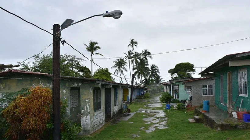 Nostalgia entre las olas: El triste desarraigo de los pueblos afrodescendientes del golfo de Panamá