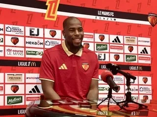 Ligue 1. Djibril Sidibé, un rôle de grand frère parfaitement assumé par le champion du monde au Mans FC