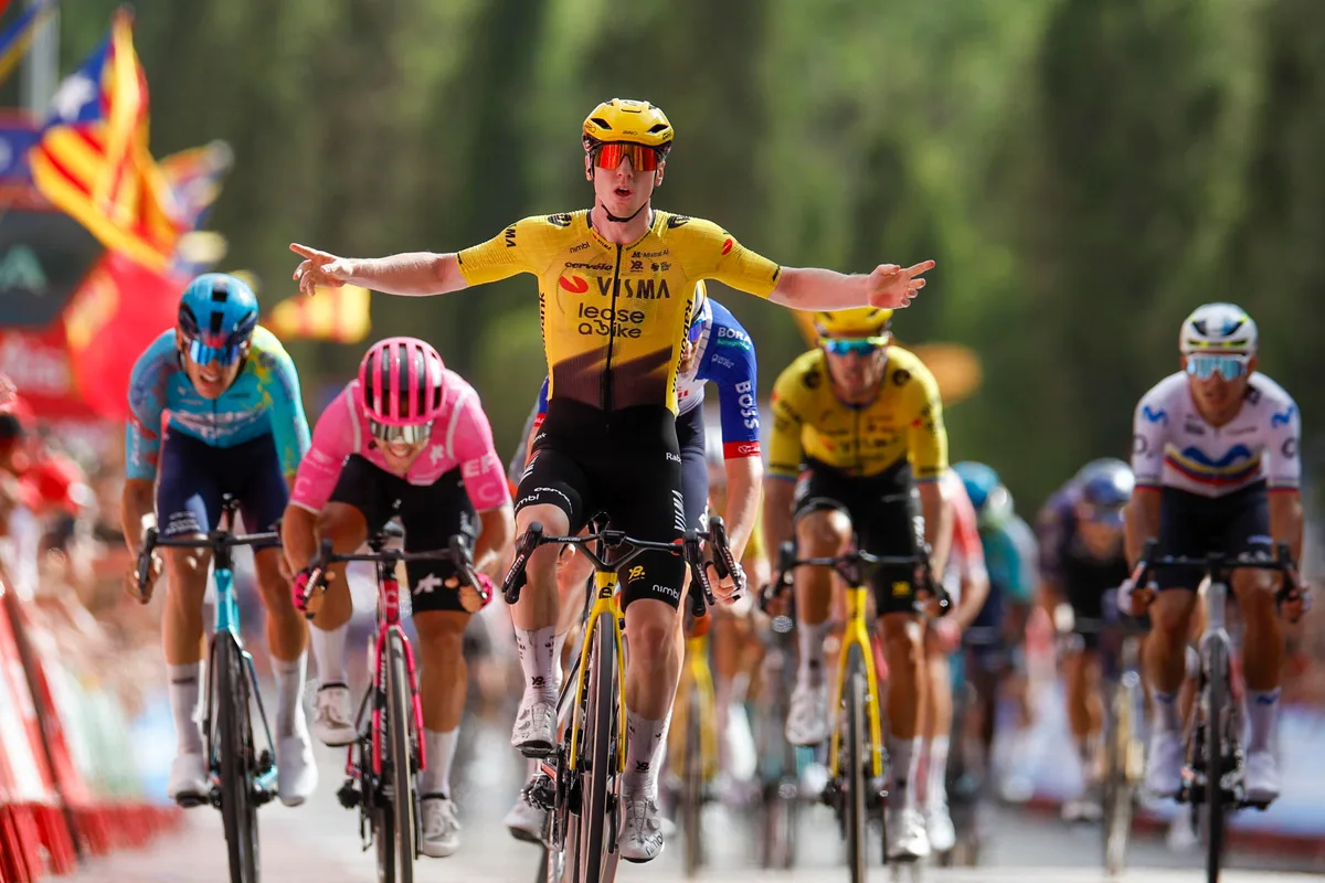 Matthew Brennan se llevó al sprint el triunfo en la etapa 5 de la Vuelta a España