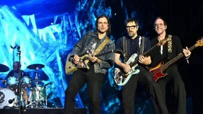 O 20º álbum do Weezer é bom demais