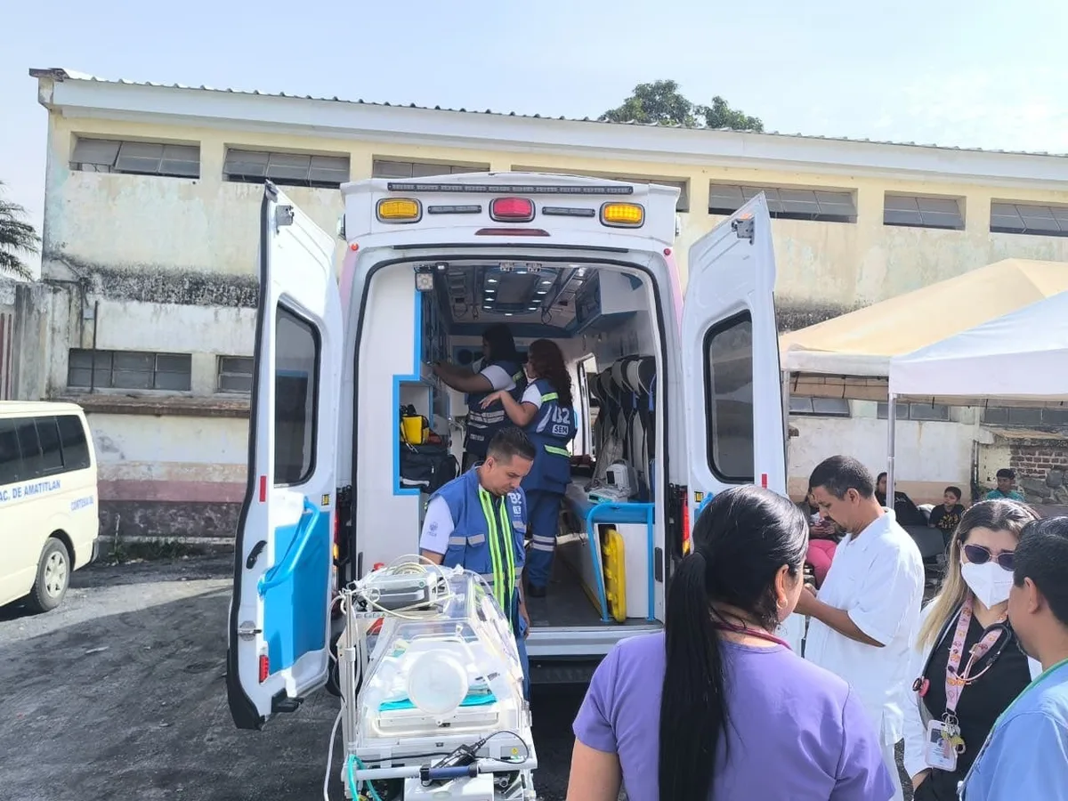 El Salvador coordinó apoyo para un bebé internado con cuidados intensivos en Guatemala