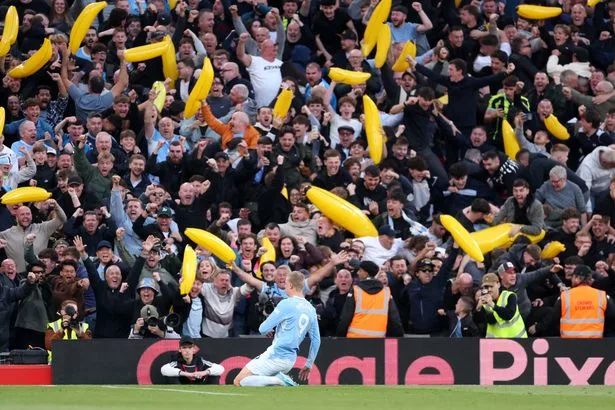 Liverpool's £100m problem grows as Man City's new reality starts with huge win