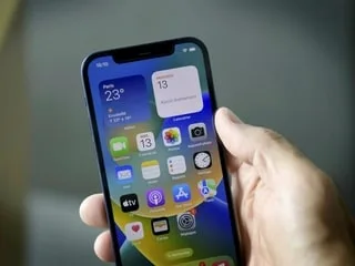 Smartphone : après l’alimentaire et la cosmétique, la « shrinkflation » frappe les forfaits téléphoniques