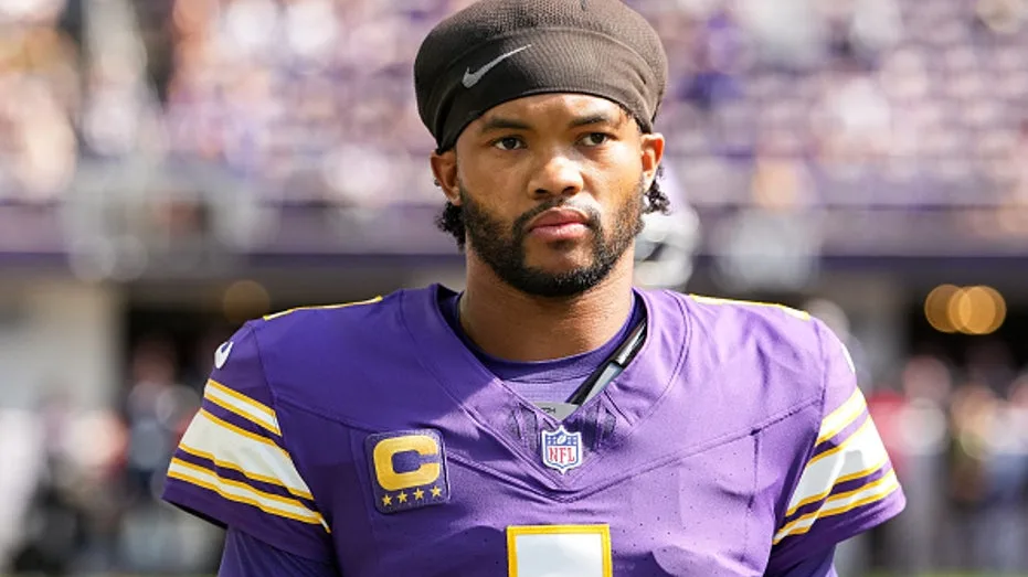 Kyler Murray clears concussion protocol and will start for Vikings against Tampa Bay Buccaneers