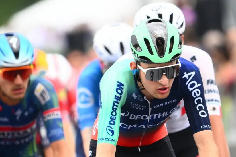 À deux semaines des Mondiaux, Isaac del Toro remporte le Grand Prix de Montréal en piégeant Paul Seixas