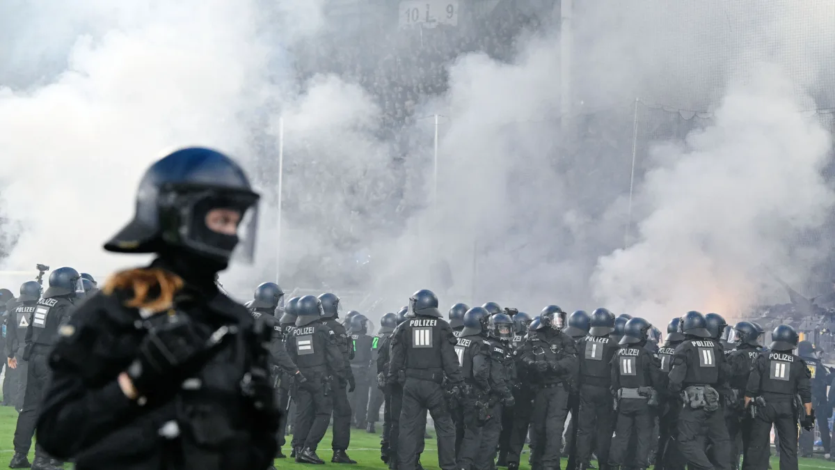 85 Verletzte in Mannheim: Innenminister: Wer so handelt, ist „kein Fan, sondern ein Krimineller“