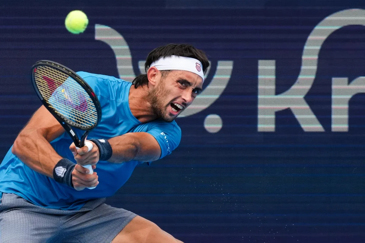 Después de eliminar a Djokovic, Thiago Tirante volvió a ganar y avanzó a octavos de final en Cincinnati
