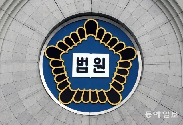 경로 실랑이하다 택시기사 살해하고 목격자 차로 친 20대…징역 35년 확정