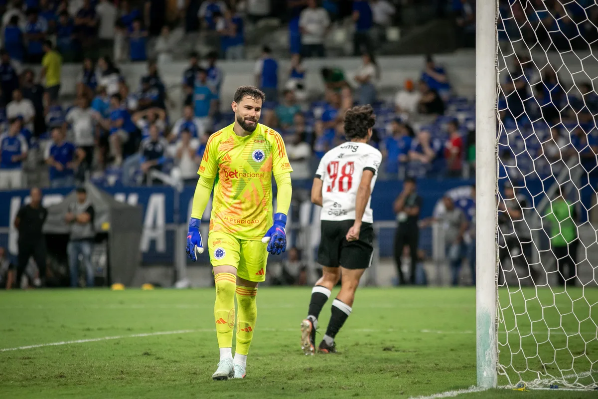 Como Vasco fez Cruzeiro sair do fundo do poço para briga por Libertadores no Brasileiro