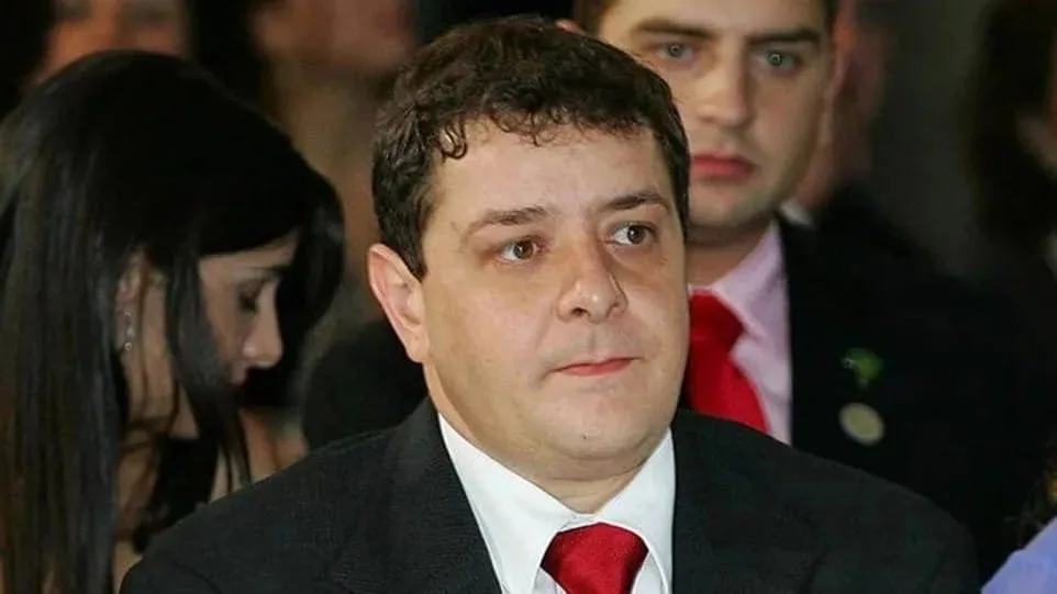 A obsessão da Folha e de Mendonça por Lulinha e como um comentarista ridicularizou a dupla