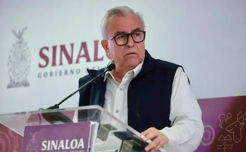 Licencia de Rocha Moya, bajo la lupa de la ley; abogados explican cuándo se puede retomar el cargo de gobernador