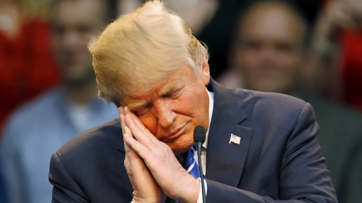 Report: Trump Aides Say He Reluctantly Hits Campaign Trail Ahead of Midterms