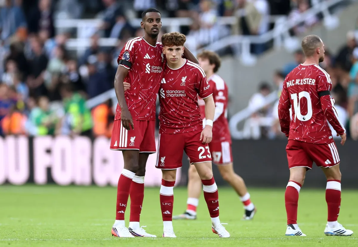Why Alexander Isak did not take penalty on Newcastle return as Liverpool reveal Mohamed Salah replacement