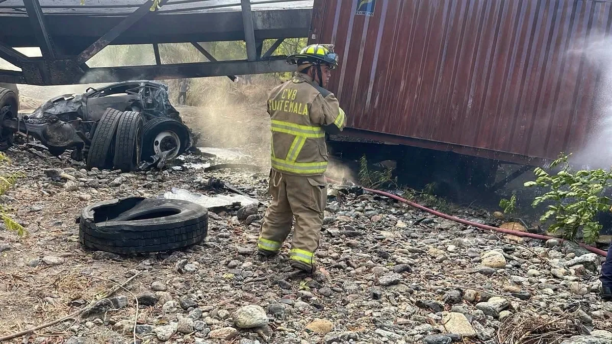 "Agárrense duro", sobreviviente relata cómo escapó del choque que derrumbó el puente El Güijo en Guatemala