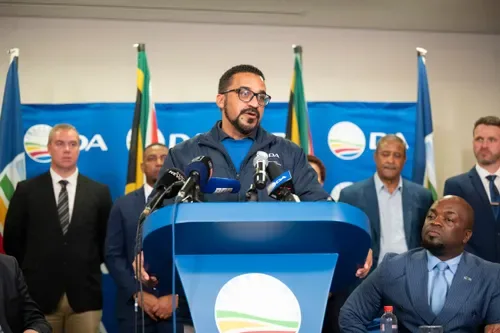PA challenges DA's Simmers: Prove tik-for-votes claims or apologise to George communities