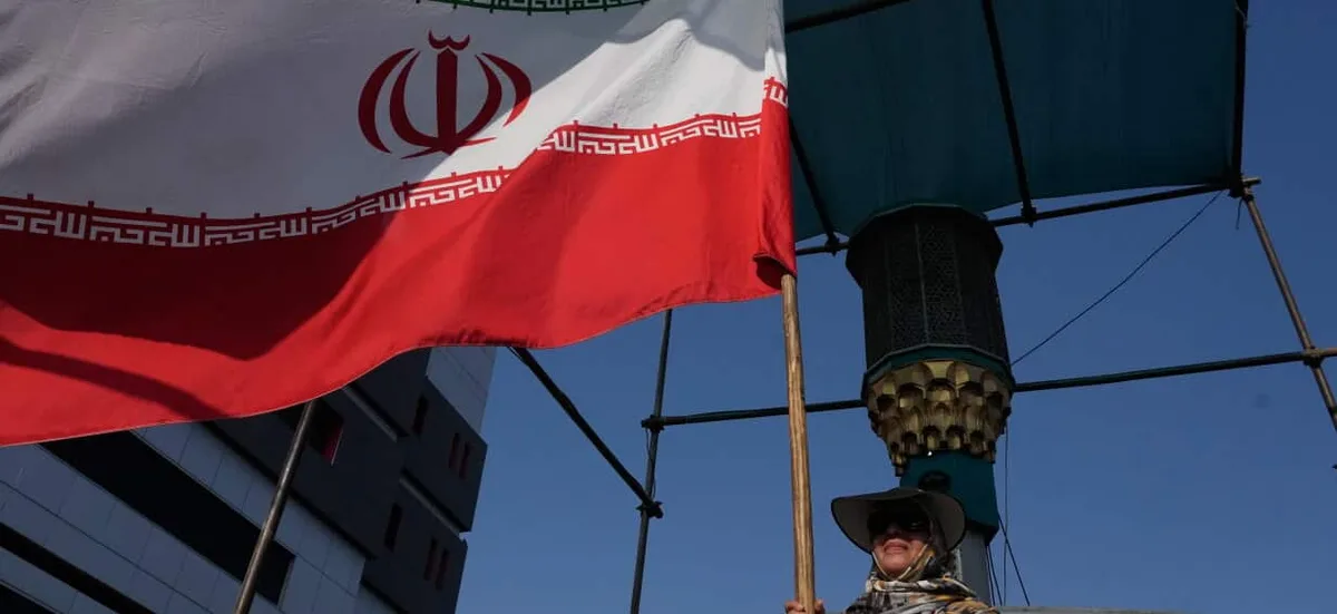 Iran says will go 'full offensive' if diplomacy with US fails as Trump threatens to bomb Oman