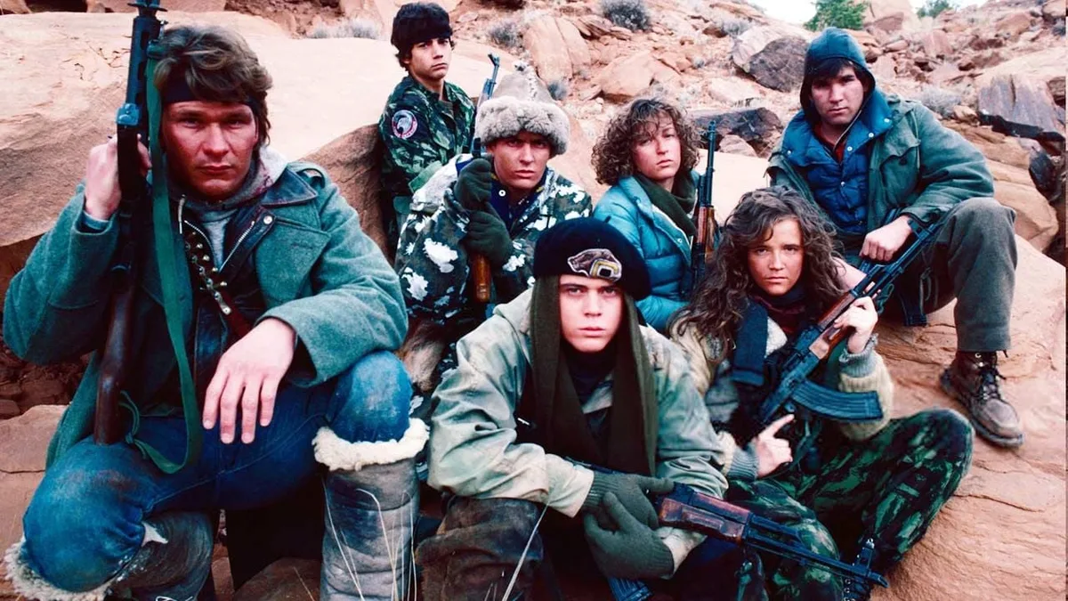 Ce soir sur Amazon Prime Video : l'un des films de guerre les plus culte des années 80 avec un casting de futures stars