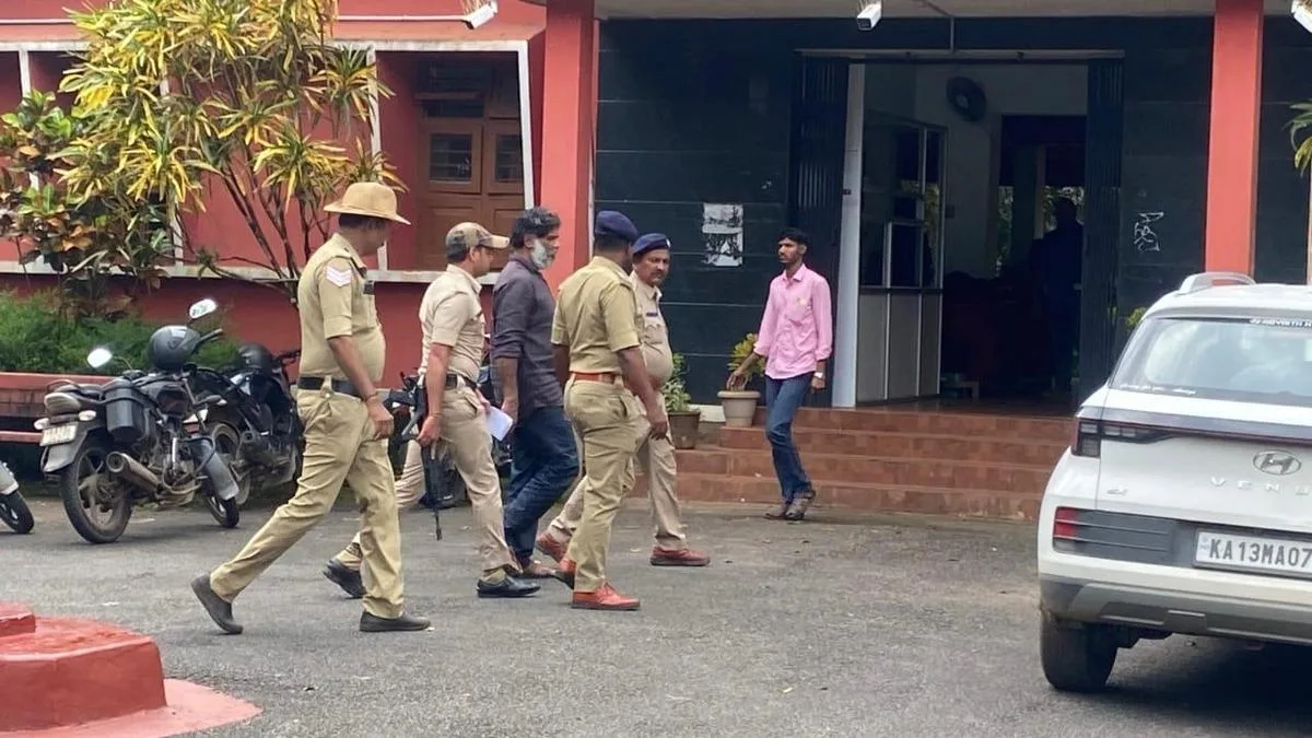Dharmasthala mass burial case: SIT urges court to take cognisance of final report on false complaint