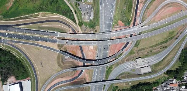 Nova política de conectividade obriga rodovias a compartilharem internet