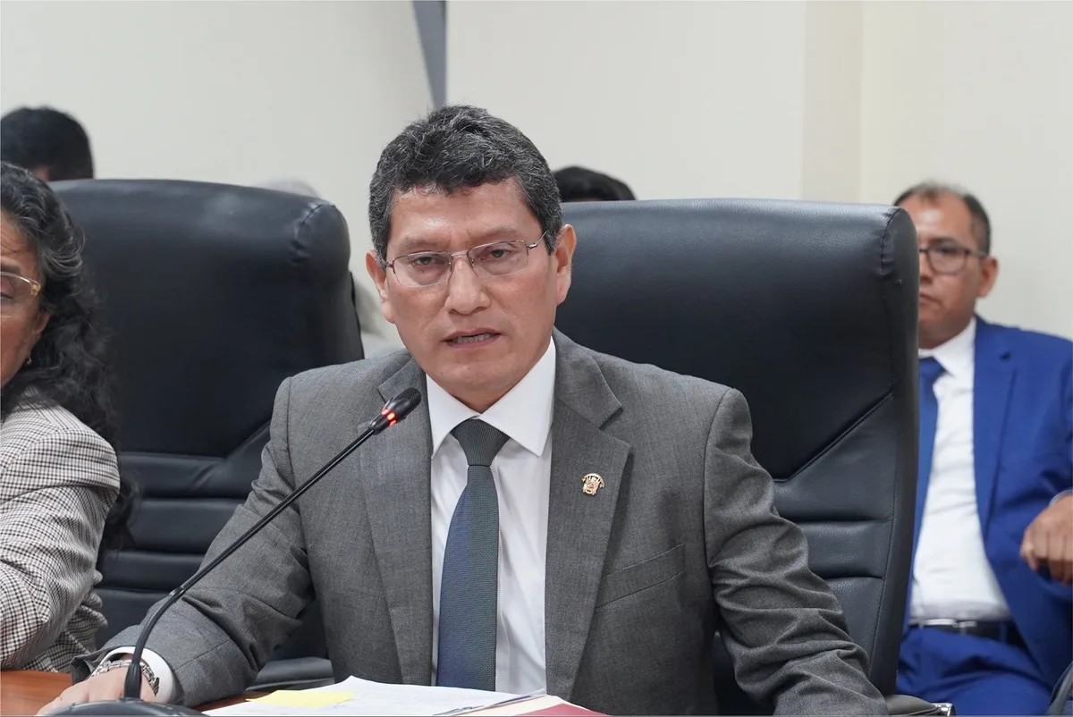 Harvey Colchado exige a Meta, de Zuckerberg, abrir sede en Perú ante extorsiones: “El general Ariola no ha coordinado”