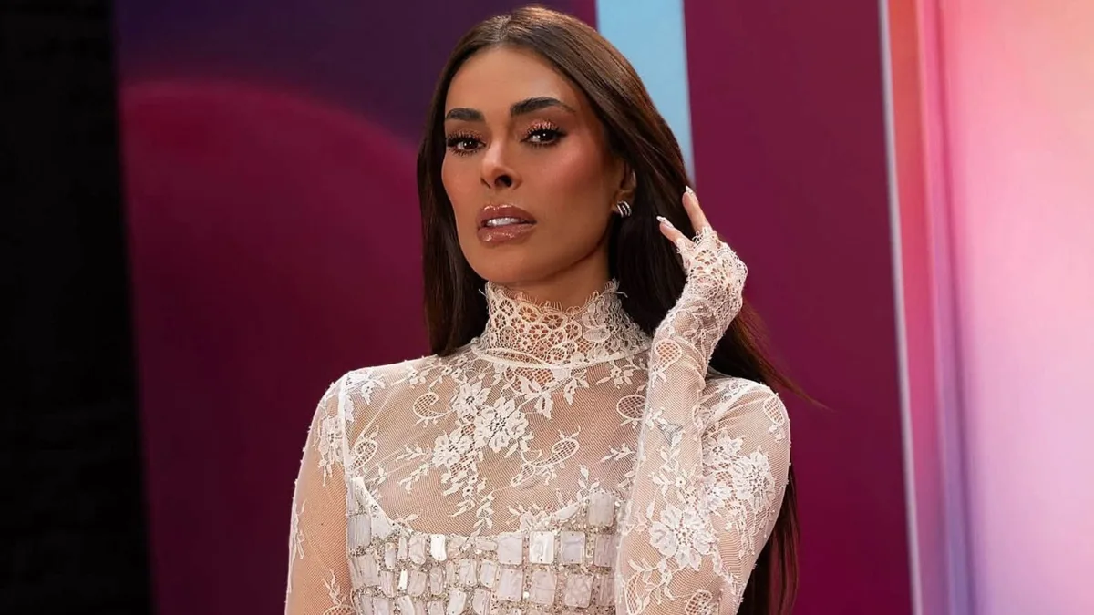 Galilea Montijo se burla de mujer con la boca chueca: “¿Iríamos al mismo?”