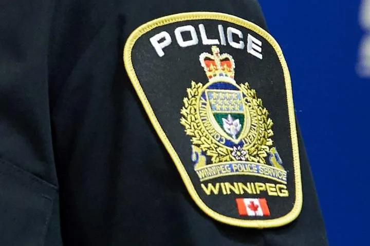 Security guard stabbed by suspected shoplifter: Winnipeg police