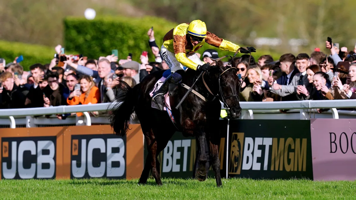 Dual Gold Cup winner Galopin Des Champs dies aged 10