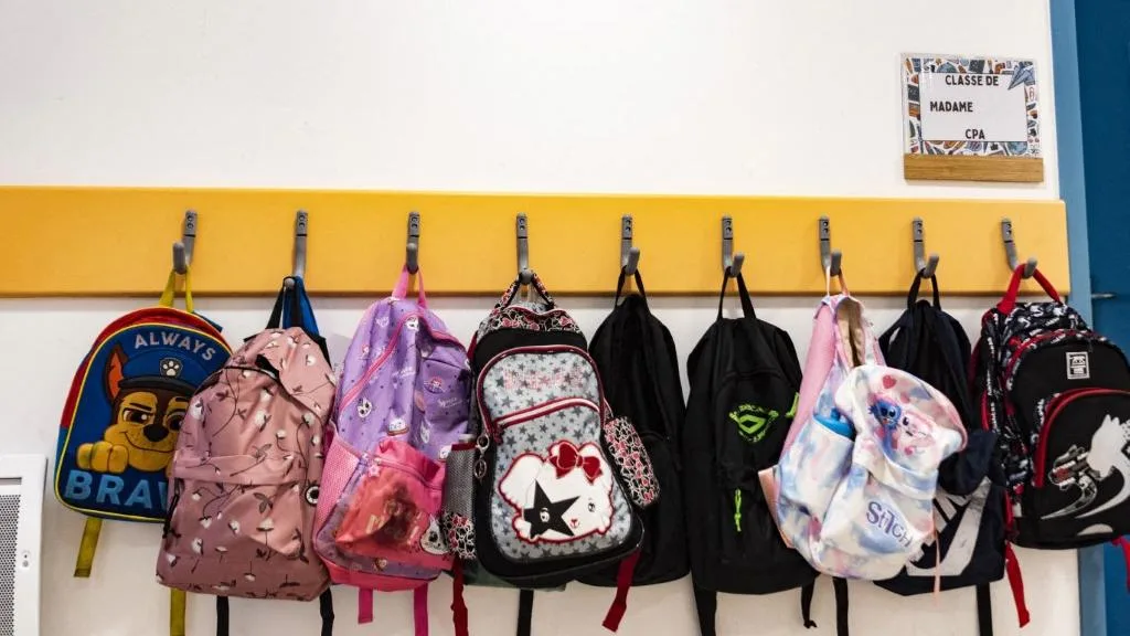 « Mon fils a été victime de violences sexuelles à l’école. Il est temps de mieux protéger tous les enfants »