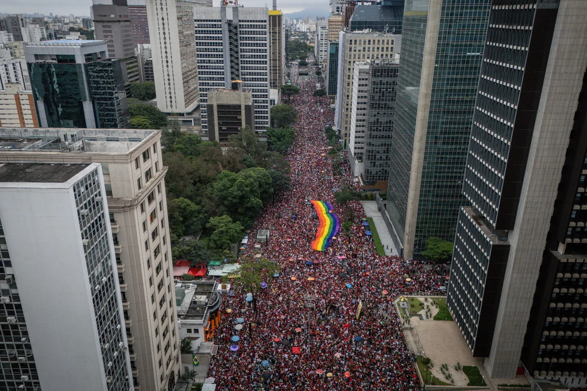 O poder civilizatório do espaço público
