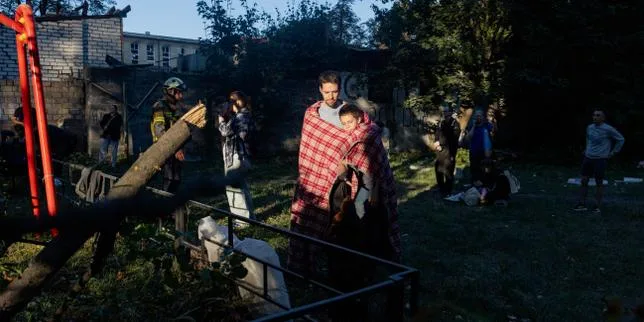 EN DIRECT, guerre en Ukraine : des bombardements russes font au moins 13 morts à Kiev et dans sa région