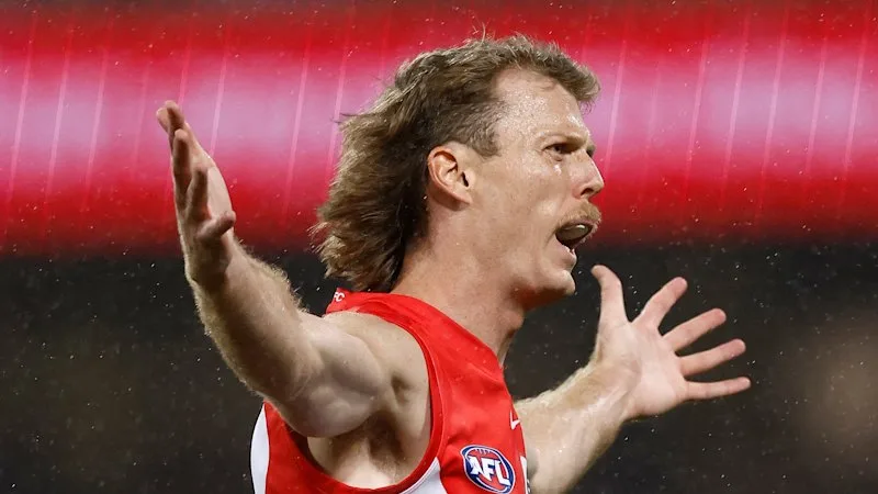 AFL trade period LIVE updates: Nick Blakey deal done, Blues, Giants at impasse over Whitfield