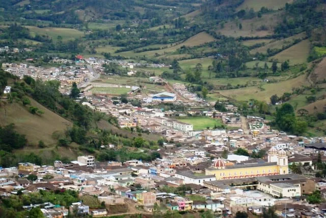 Terror en El Tambo, Cauca: van más de 18 ataques con drones cargados de explosivos a estación de Policía
